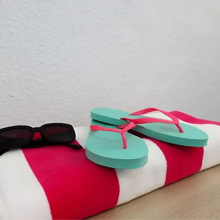 아파트 Summerland Ocean View 아로나