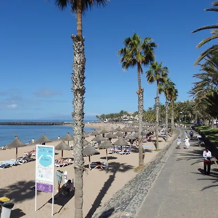 Summerland Ocean View Апартаменты Арона