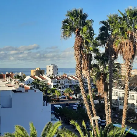 Апартаменты Summerland Ocean View Арона